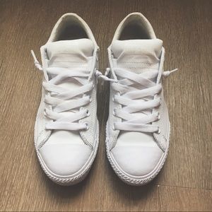 CONVERSE LEATHER LOWTOPS